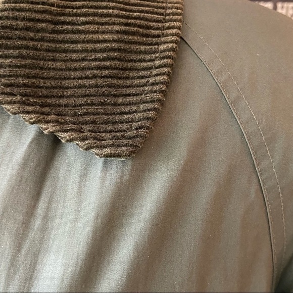 Portrait Fully Lined Winter Rain Coat. Olive Green With Flannel Interior. - Picture 7 of 7